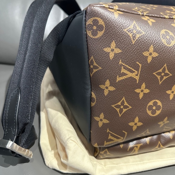 Louis Vuitton Maccasar Backpack - Picture 8 of 16